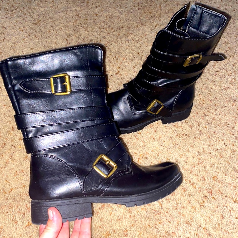 Black boots